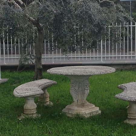 Casa Armonia Lägenhet Peschiera del Garda Exteriör bild